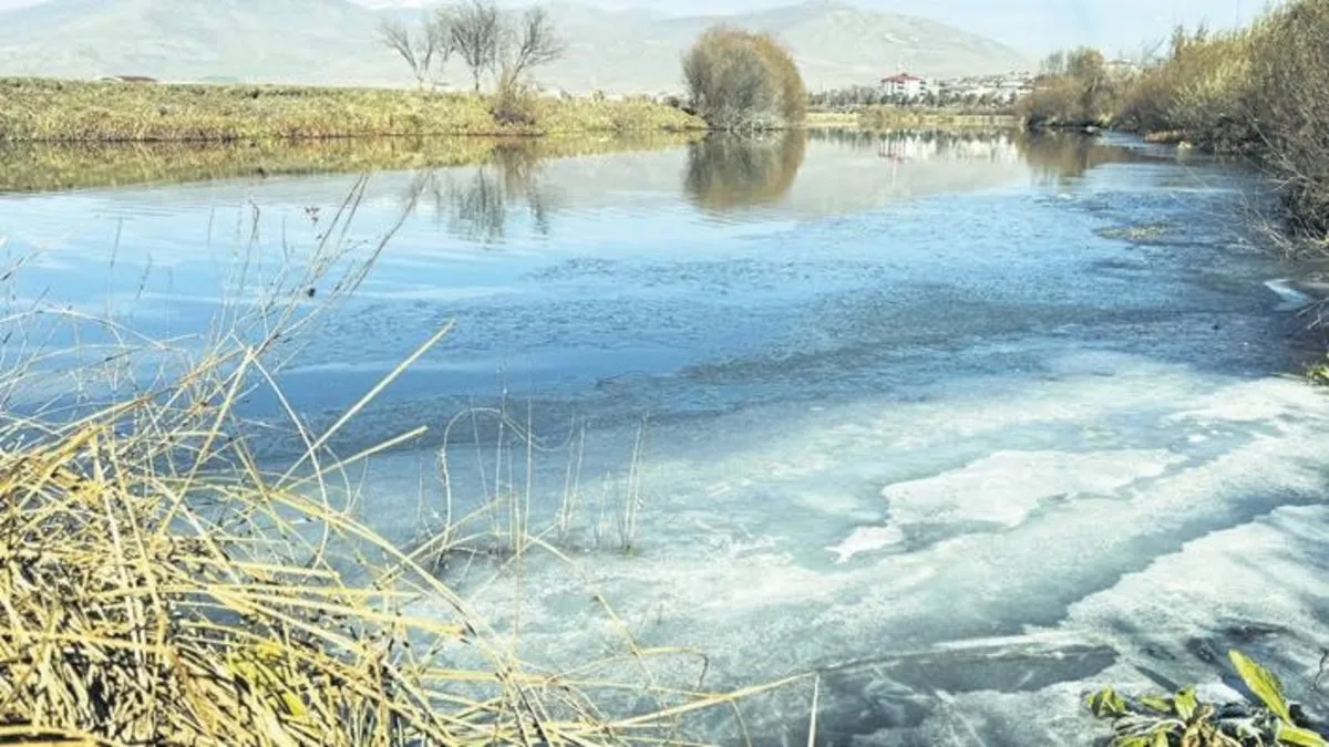 Doğu Anadolu’da sıcaklık eksi 12.5’i gördü