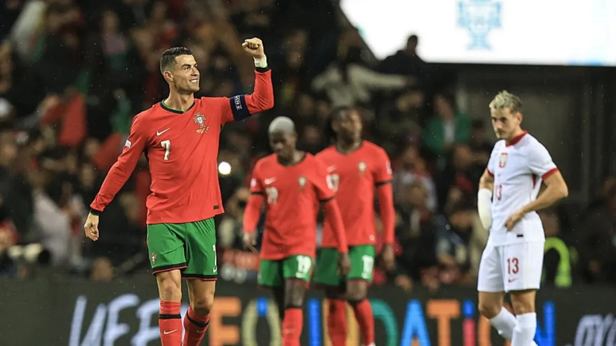 Cristiano Ronaldo’dan meraklandıran açıklama: İnterneti sallayacağız…