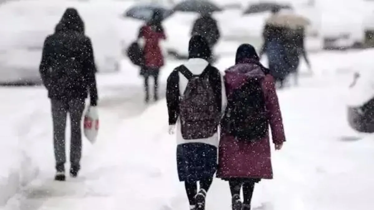 Yarın Adana’da okullar tatil mi, hangi ilçelerde? 26 Kasım Adana’da okullar kar tatili mi, valilik açıkladı mı?