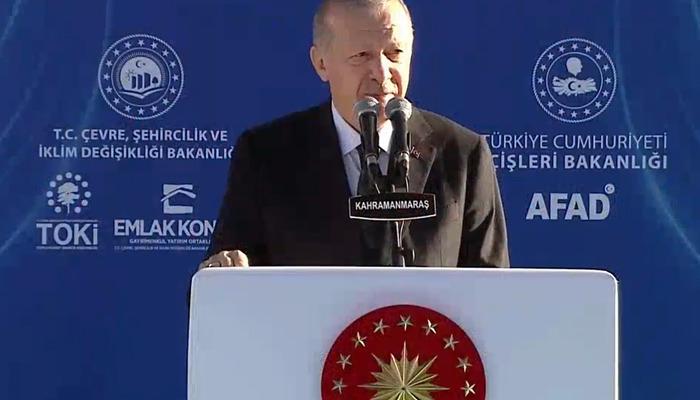 SON DAKİKA | Kahramanmaraş’a stadyum ve hastane müjdesi veren Erdoğan, CHP’ye yüklendi: “Elinizden tutan mı var?”