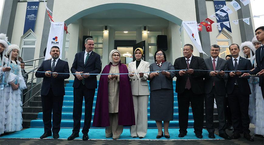 Emine Erdoğan Bilim Bişkek İnovasyon Merkezi’nin açılışını gerçekleştirdi