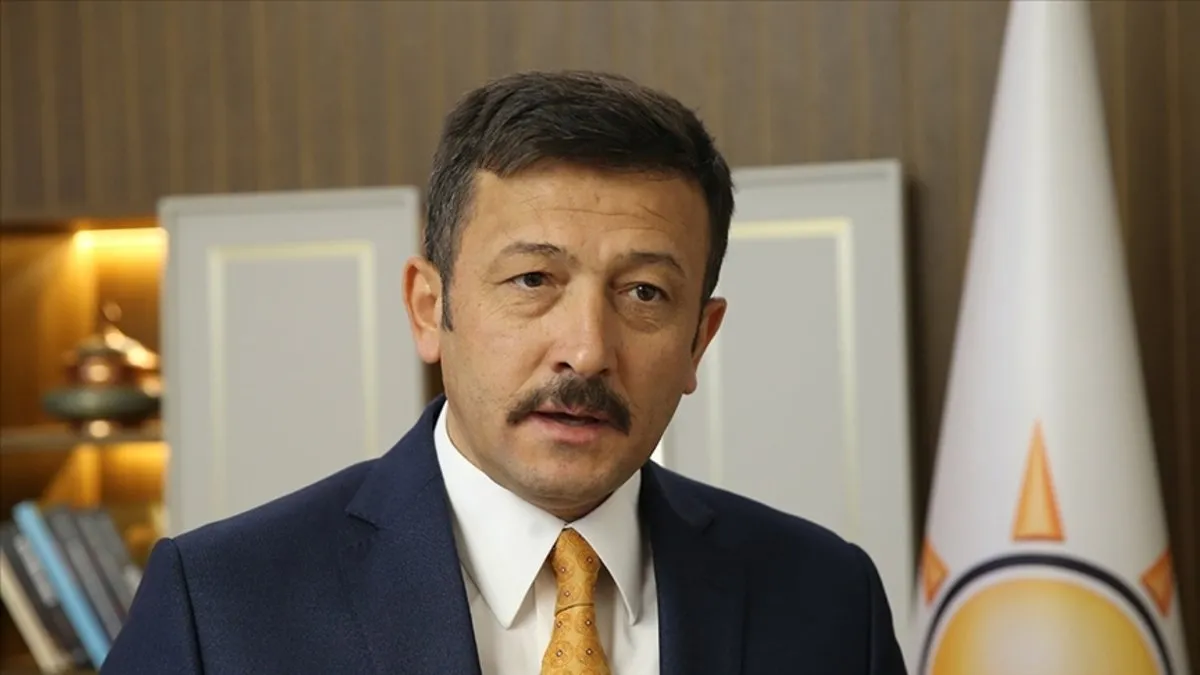 AK Partili Dağ’dan CHP Genel Başkanı Özel’e: Şımarıklığı, bırakın da küçük çocuklarımız yapsın