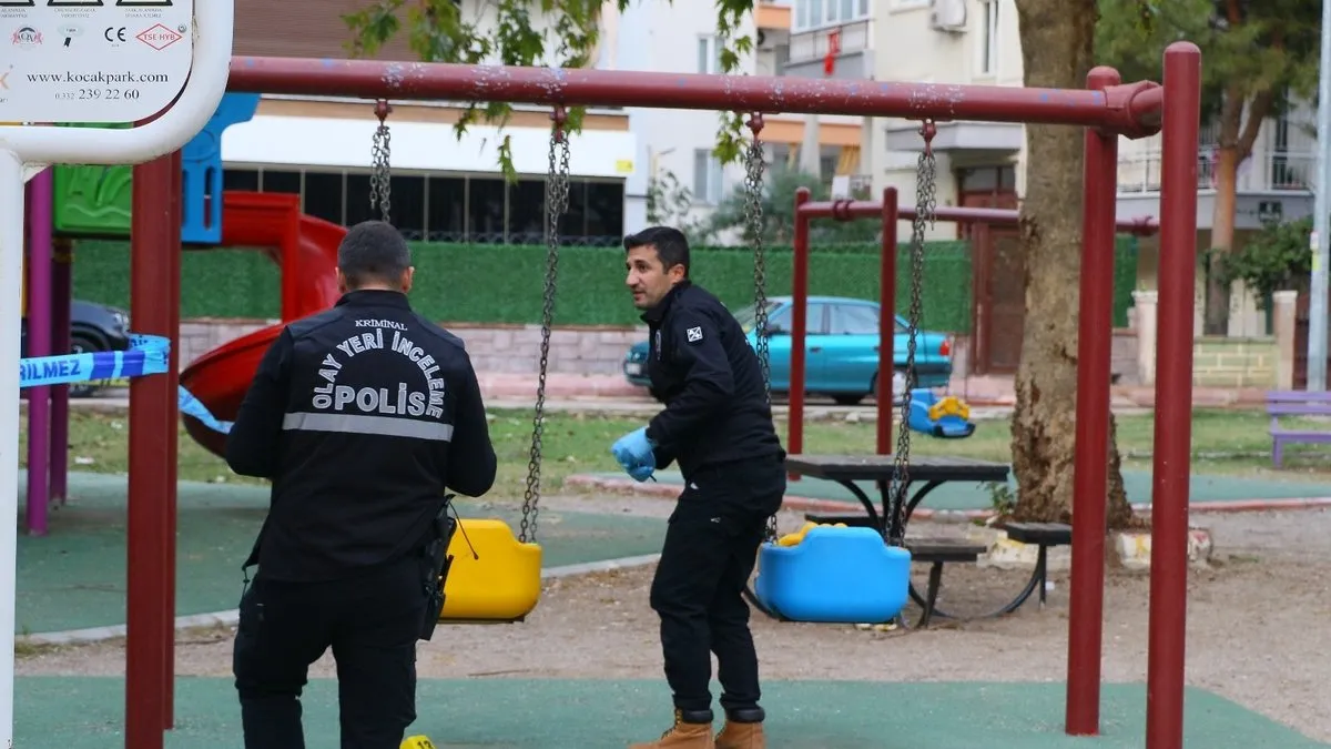 Antalya’da parkta pompalı dehşet: 6 ve 12 yaşında iki çocuk yaralandı