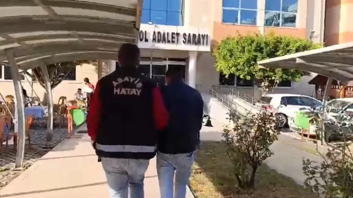 Aranan şahıslar düzenlenen operasyonla yakalandı