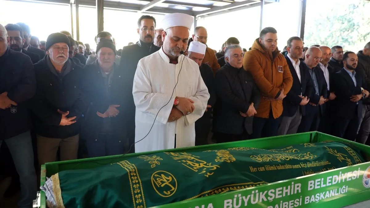 Bıçaklanarak öldürülen imam toprağa verildi – Yaşam Haberleri