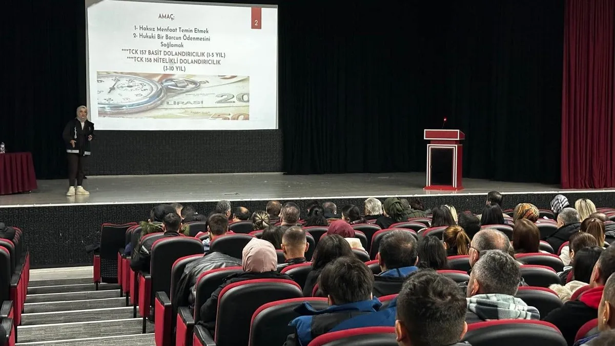 Bolu Emniyet Müdürlüğü yurtlarda kalan özel güvenlik görevlilerine eğitim verdi