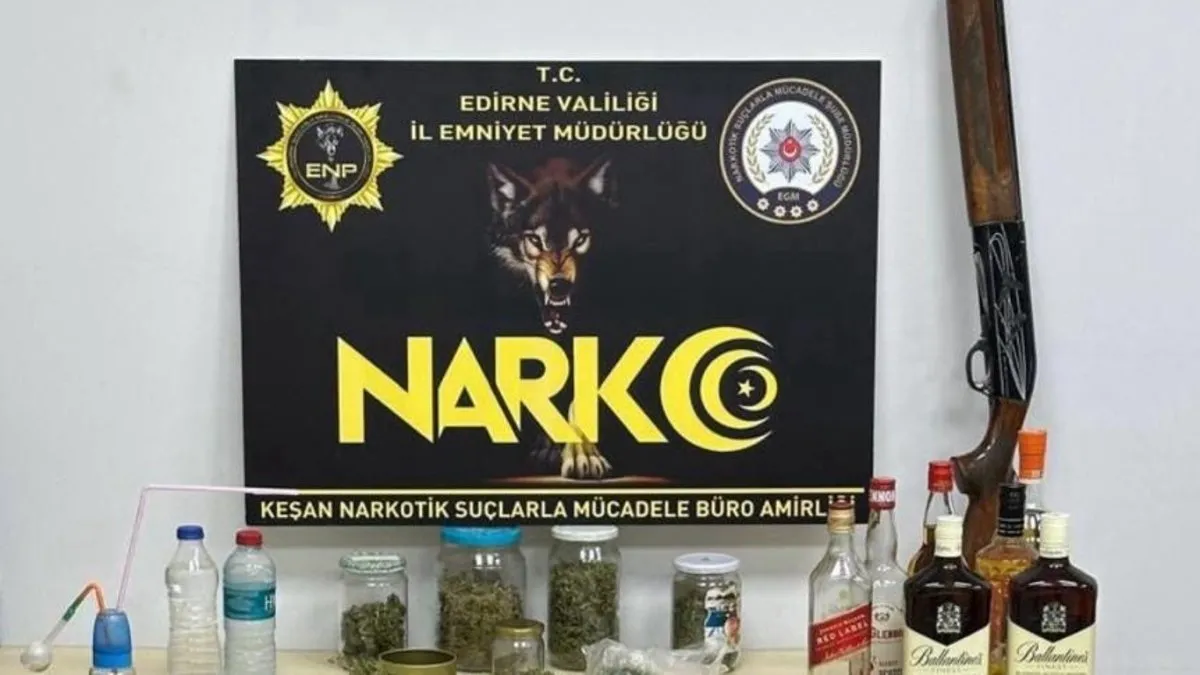 Edirne’de narkotik operasyonu: Gündüz araba tamir etti, gece esrar yetiştirdi!