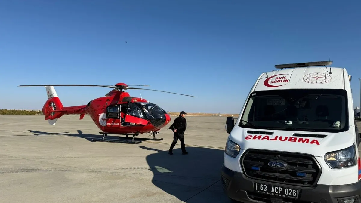 Şanlıurfa’da ambulans helikopter 80 günlük bebek için havalandı