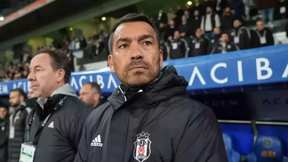 Son dakika: Beşiktaş’a Rayan Cherki’den kötü haber!