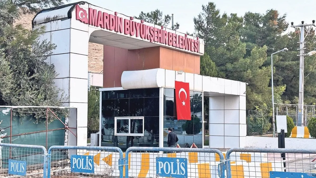 Üç belediyeye kayyum atandı: Terör dosyaları kabarık çıktı