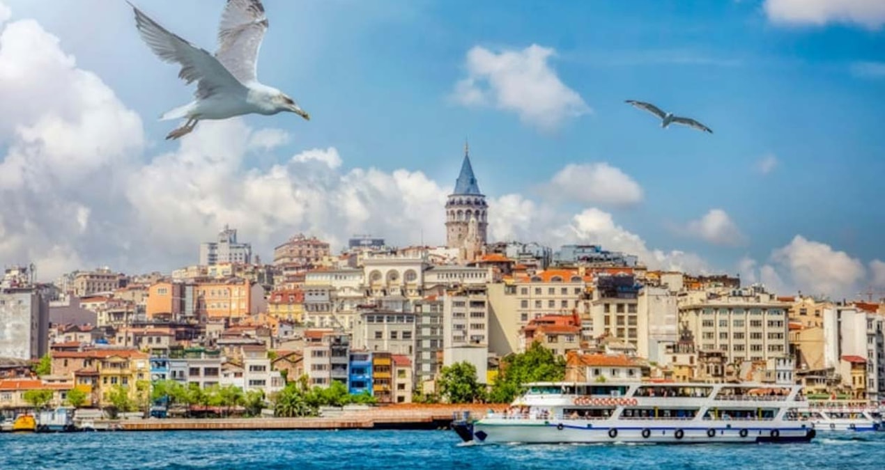 Türkiye, yılın ilk 10 ayında 55 milyona yakın turist ağırladı!