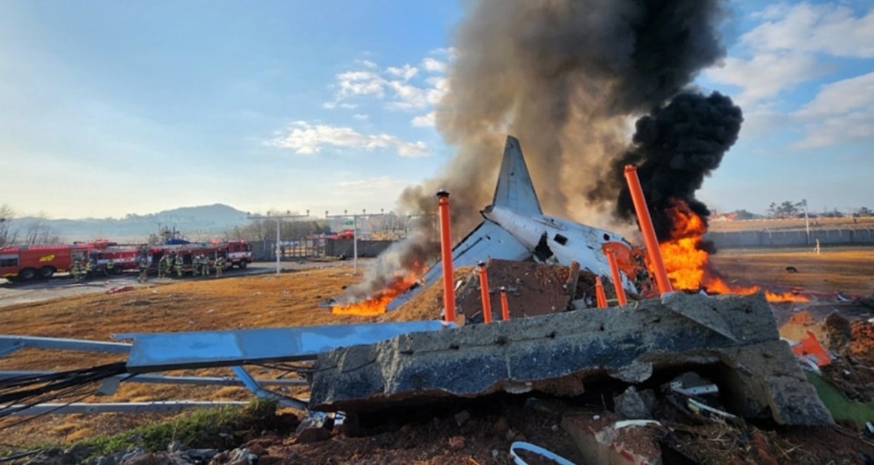 Havada bir felaket daha! 188 yolcu taşıyan uçak düştü