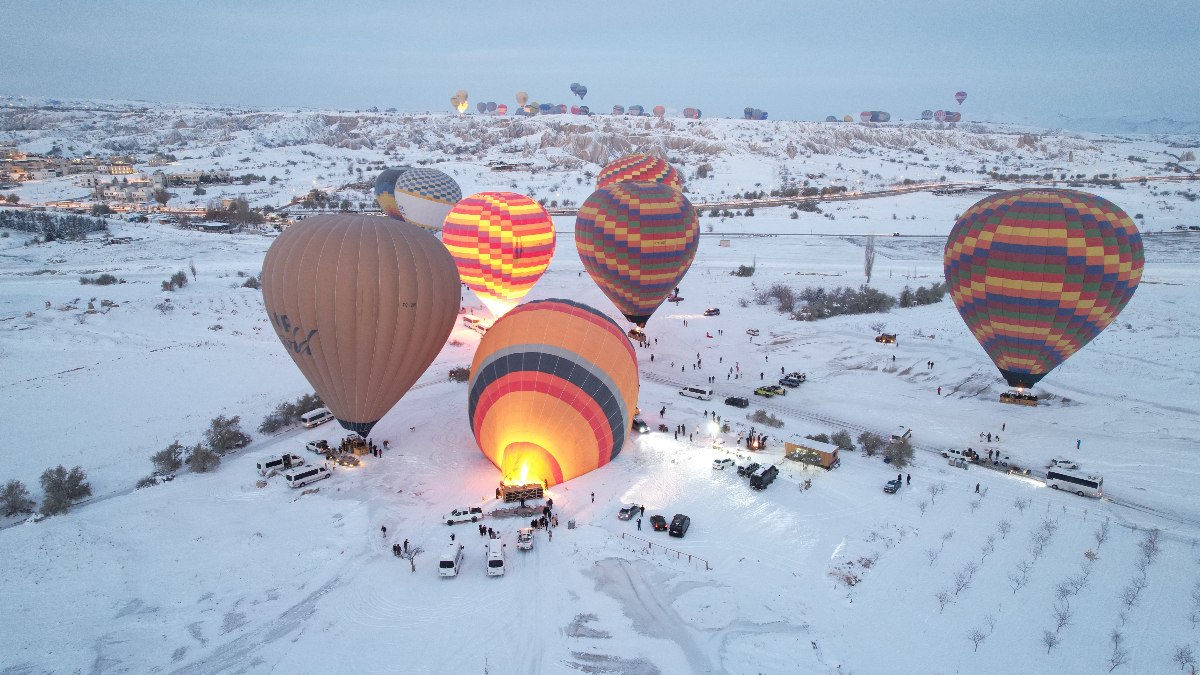 Nevşehir Kapadokya’da balon turları iptal edildi