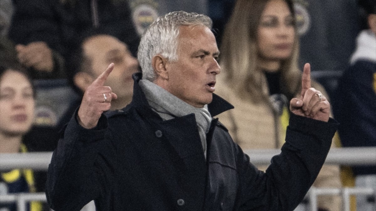 Jose Mourinho’dan Samet Akaydin açıklaması