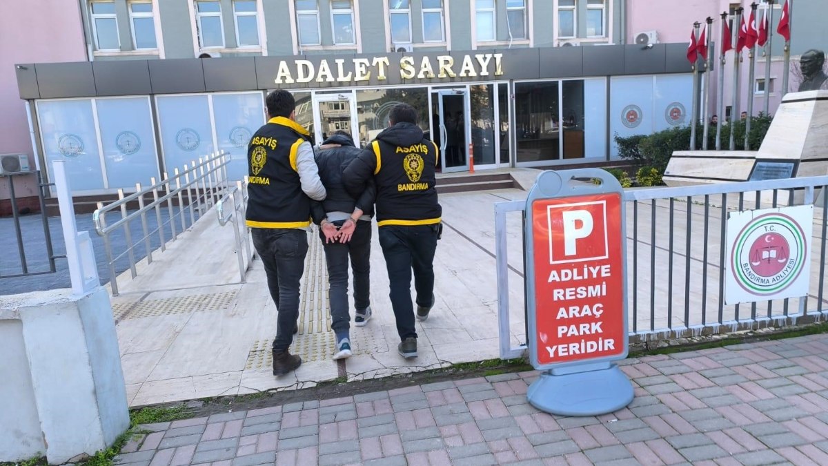 Balıkesir’de aranan kişilerin yakalanmasına yönelik operasyon