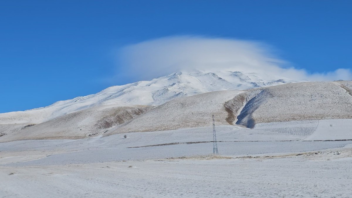 Bitlis Süphan Dağı’nın manzarası büyüledi