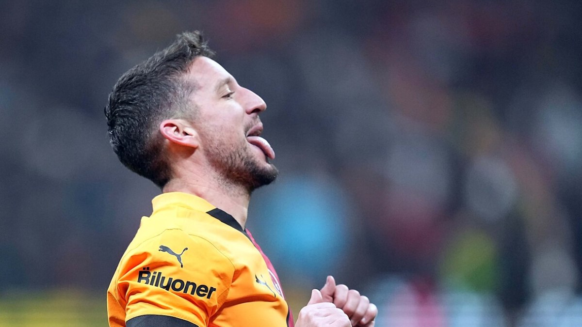 Dries Mertens’e 1 sene daha kal baskısı