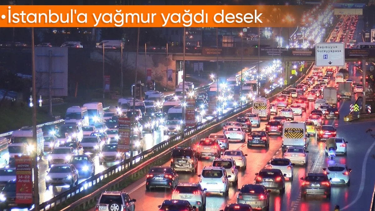 İstanbul’da yağmur sonrası trafik kilitlendi