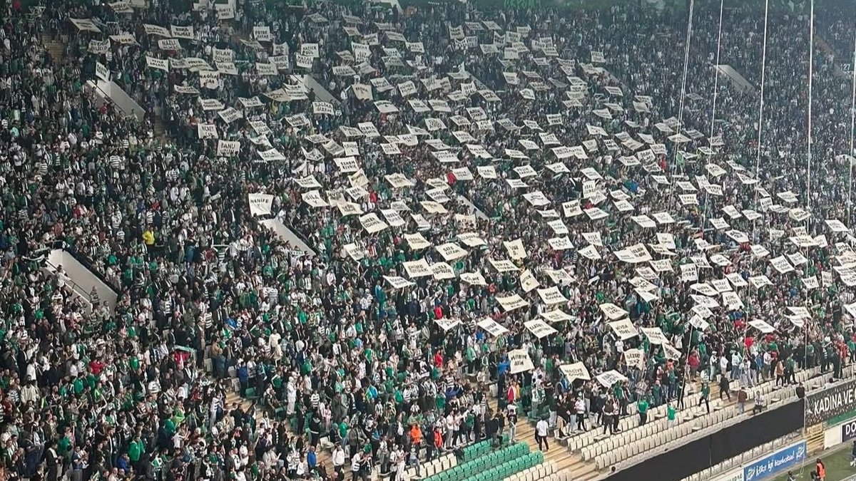 Bursaspor taraftarları Fair Play ve Sosyal Sorumluluk Ödülü’ne layık görüldü – Son dakika TFF 1.Lig haberleri