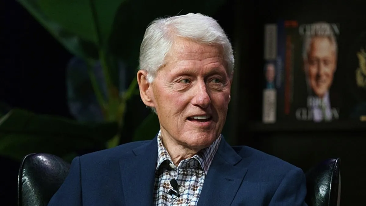 Eski ABD Başkanı Bill Clinton hastaneden taburcu edildi