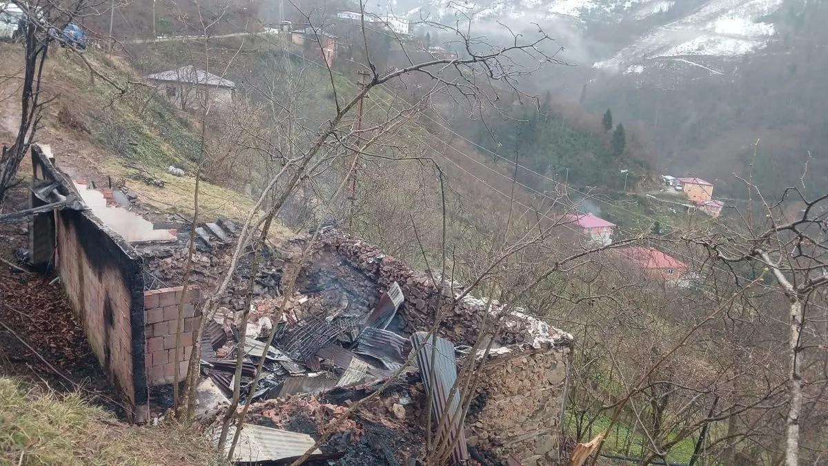 Giresun'da yangın: 1 ölü #giresun