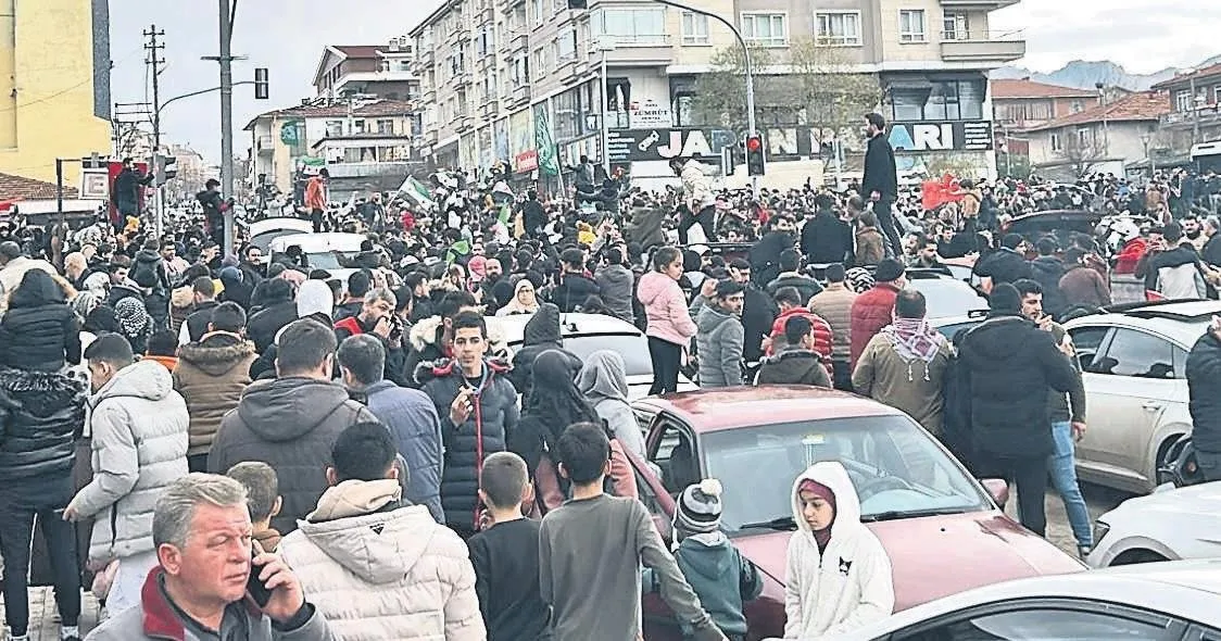 O şimdi sığınmacı – YAVUZ DONAT