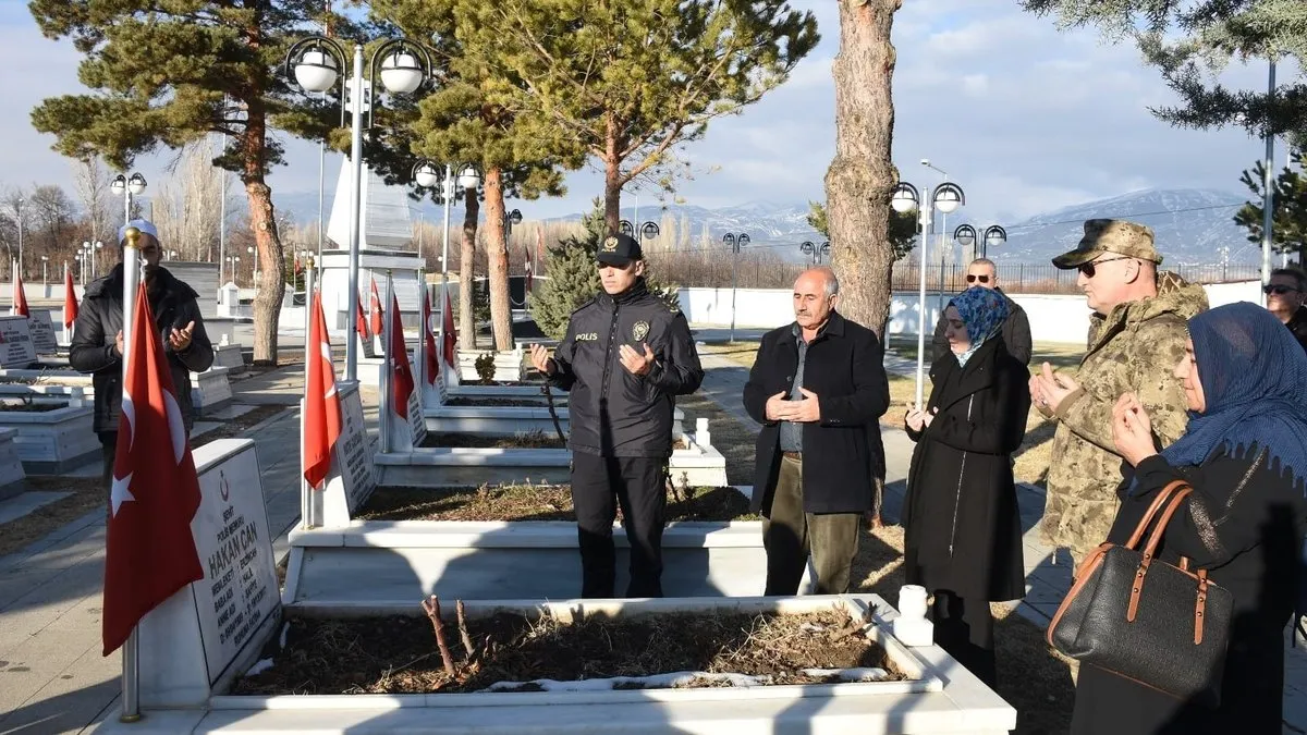 Şehit Polis Memuru Şehadetinin 7’ci sene-i devriyesinde unutulmadı