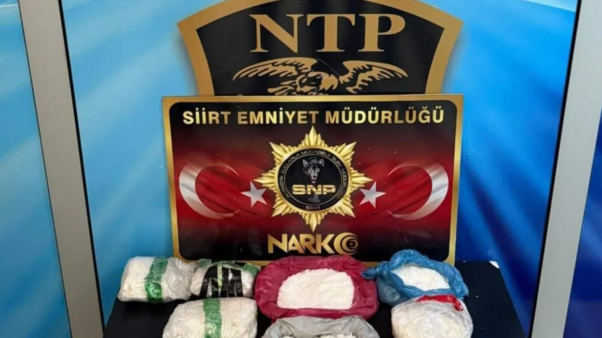 Siirt’te 8 kilo 400 gram uyuşturucu ele geçirildi