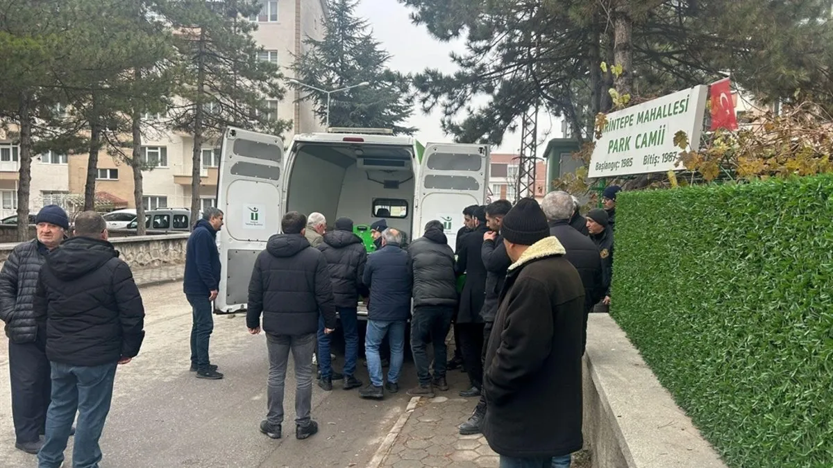 Eskişehir’de acı olay: Tamir ettiği otomobilin egzoz gazından zehirlenip öldü!