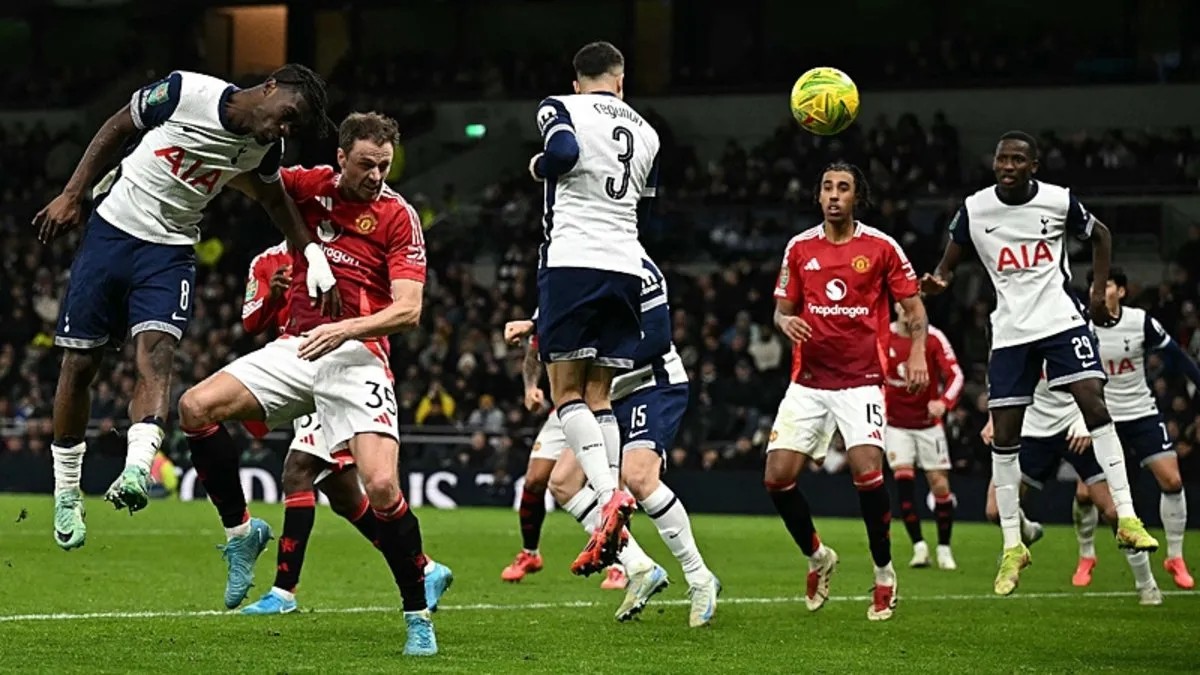 Tottenham 4-3 Manchester United | Altay Bayındır 90 dakika sahada kaldı