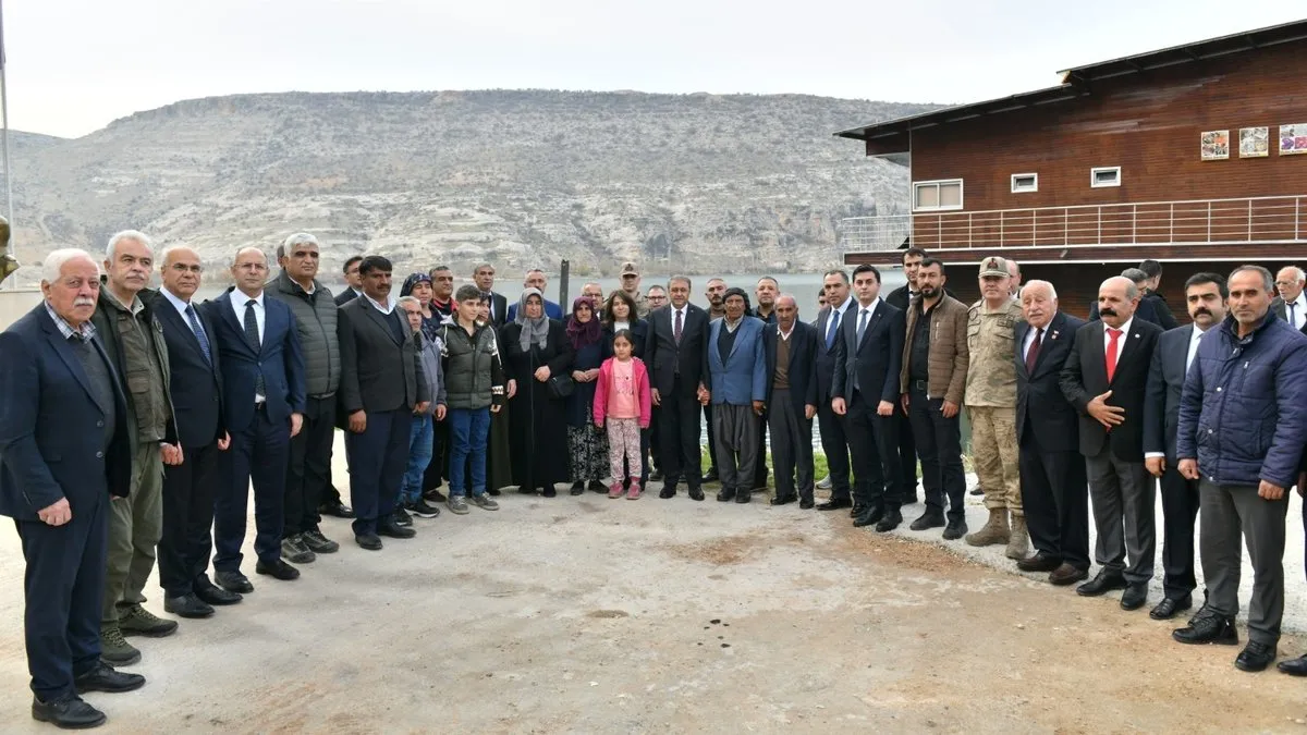 Vali Şıldak, Halfeti’de Şehit ve Gazi aileleri ile bir araya geldi