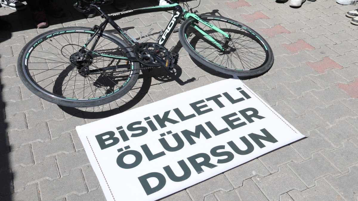 Muğla’da bisiklet topluluğu, hayatını kaybeden Alkan için pedal çevirdi