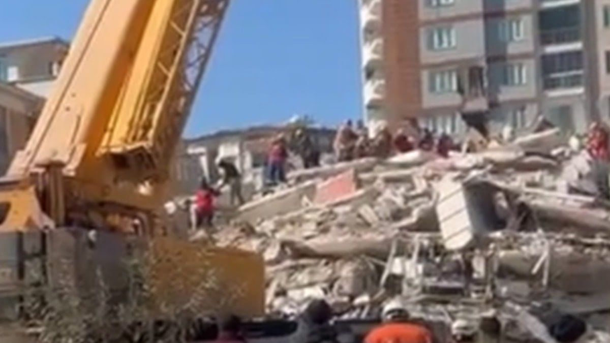 94 kişiye mezar olan Buket Apartmanı müteahhidine ‘uzun tutukluluk’ gerekçesiyle tahliye