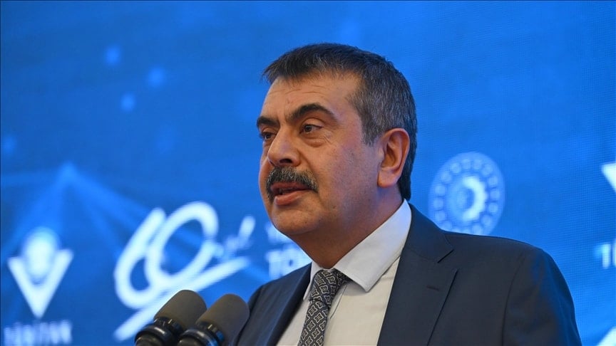 SON DAKİKA: Bakan Tekin’den proje okullarındaki atamalara ilişkin açıklama