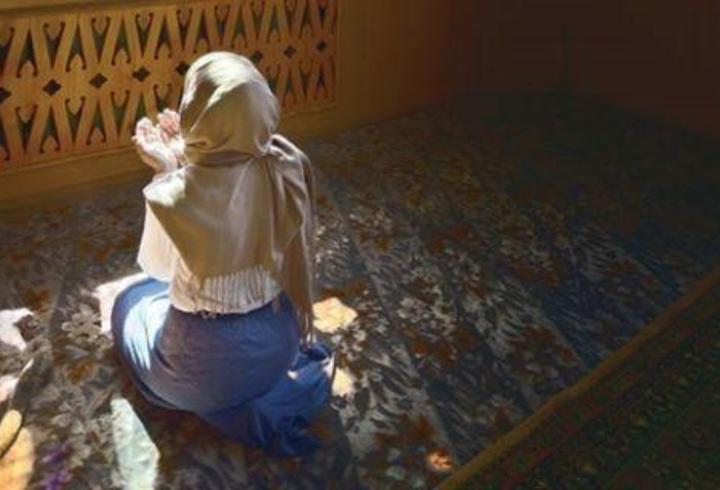 İkindi namazı nasıl kılınır? İkindi namazı kaç rekat? İkindi namazı kılınışı Diyanet bilgileri…