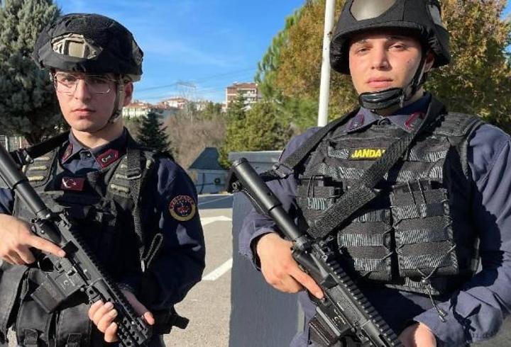 Jandarma Rütbeleri Nelerdir? Büyükten Küçüğe Jandarma Rütbeleri Ve Görevleri…