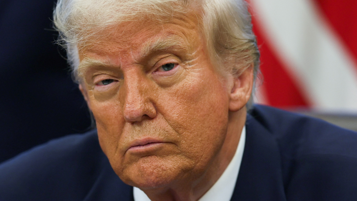 ABD Başkanı Donald Trump’tan Zelensky’e uyarı