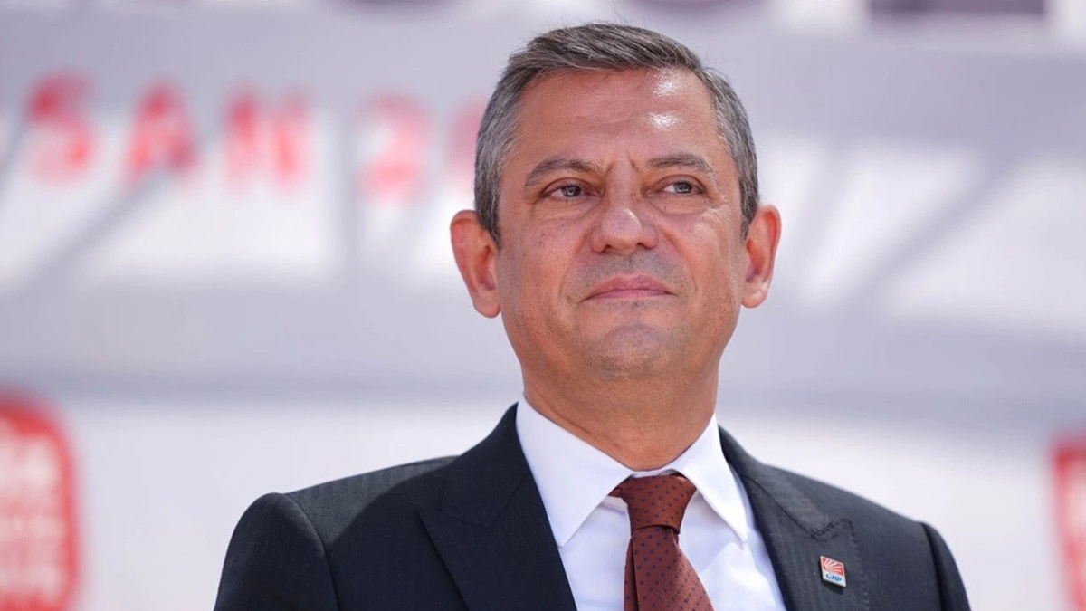 Özgür Özel’den PKK’nın fesih kararına ilişkin ilk açıklama