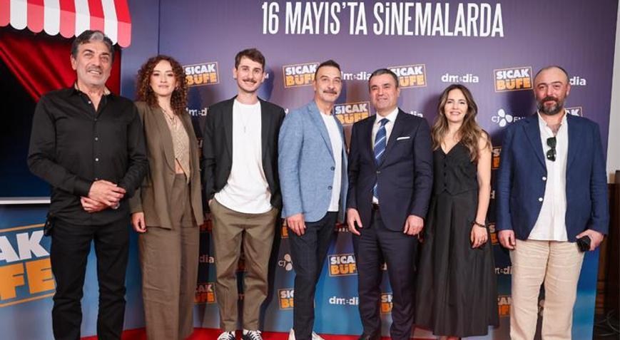 Sıcak Büfe için beklenen gün geldi! ‘Kahkaha garantili sıcak bir film’