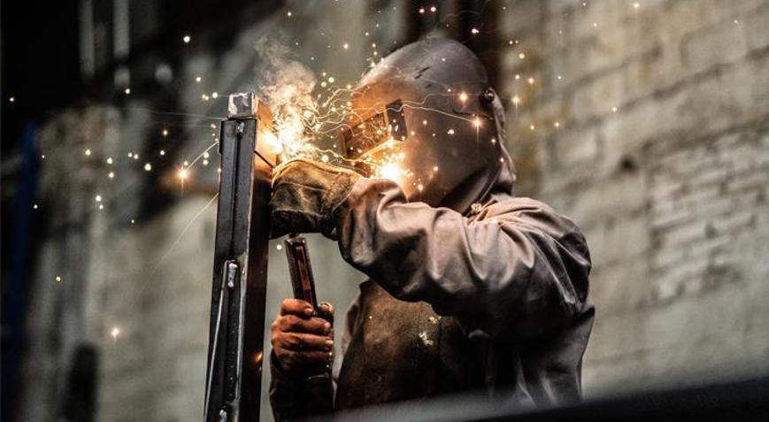 Euro Bölgesi’nde sanayi üretimi yükseldi