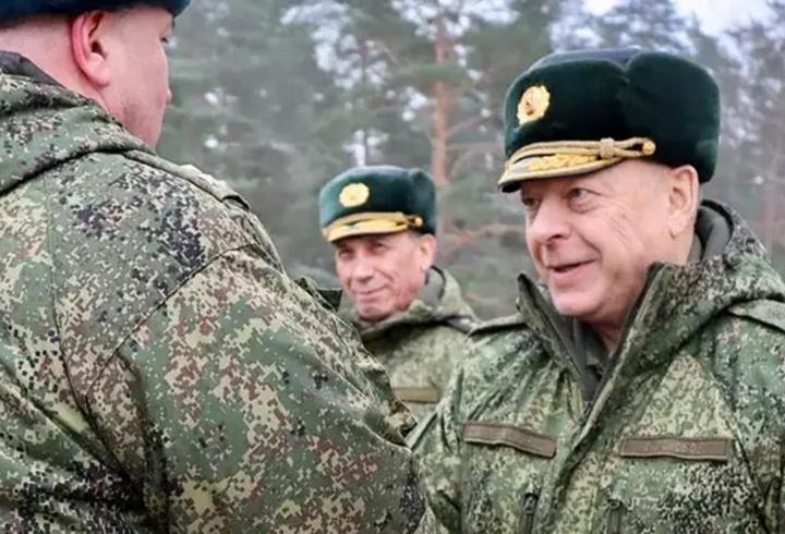 Putin’den dikkat çeken karar! Kara Kuvvetleri Komutanı Salyukov’u görevden aldı