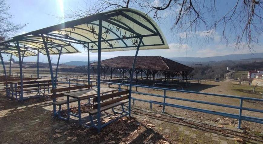Bir ilçe diken üstünde! Pazarlar kapatıldı, karantina başladı