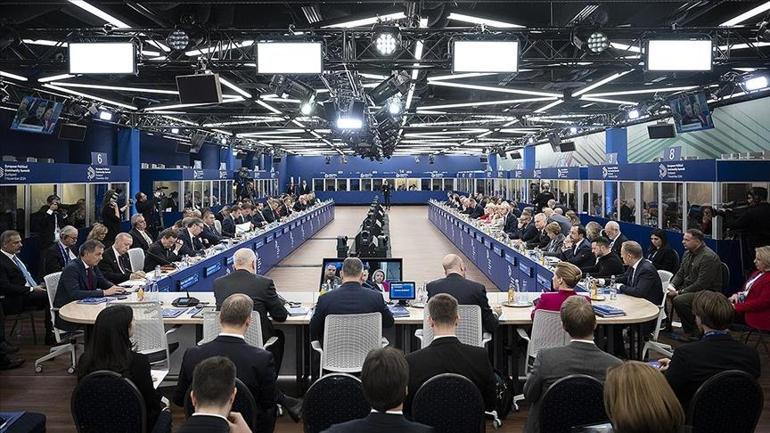 SON DAKİKA...Cumhurbaşkanı Erdoğandan Arnavutlukta açıklamalar: Barış için kritik dönemeçteyiz