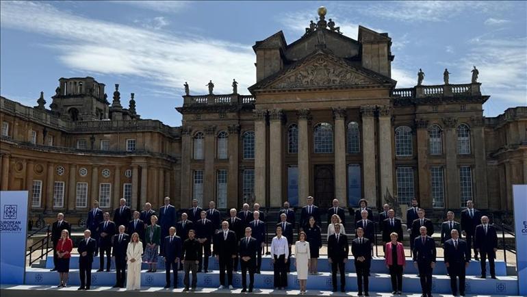 Cumhurbaşkanı Erdoğandan Arnavutlukta ilk mesaj: Çok işimiz var barışı seslendireceğiz