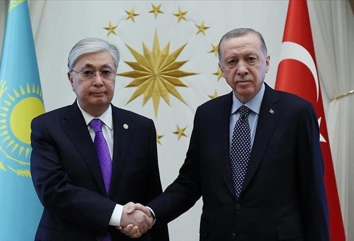 Cumhurbaşkanı Erdoğan, Kazakistan Cumhurbaşkanı Tokayev ile görüştü