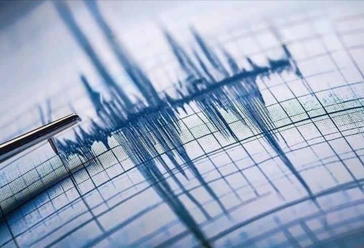 AFAD, Ege Denizi, Eğriboz’da 4.4. büyüklüğünde deprem meydana geldiğini duyurdu