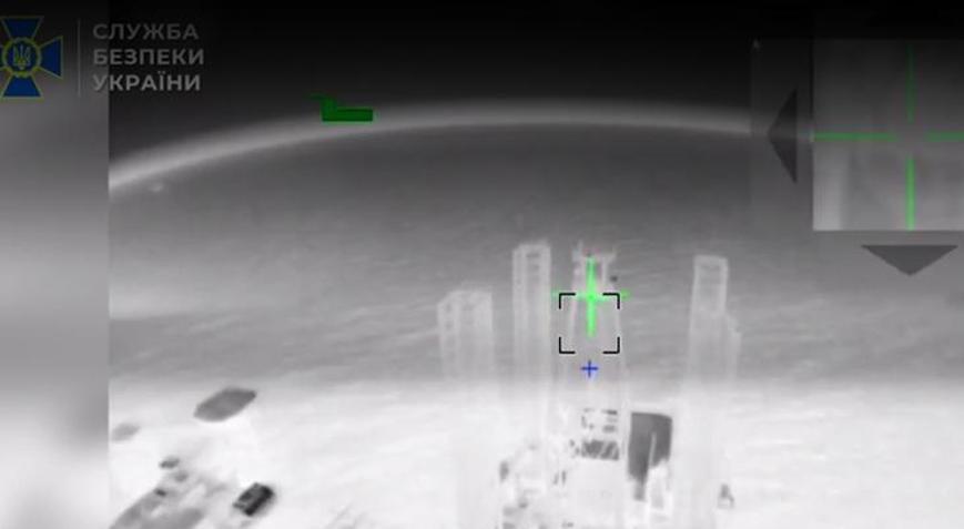 Son Dakika! Karadeniz’deki doğal gaz platformlarındaki Rus radar sistemine saldırı!