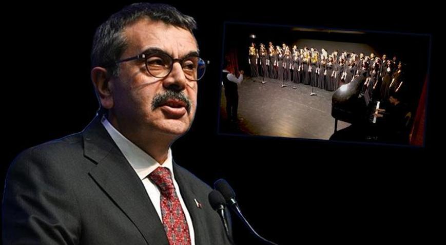 Bakan Tekin, ‘Parla’ marşını seslendiren öğrencileri paylaştı