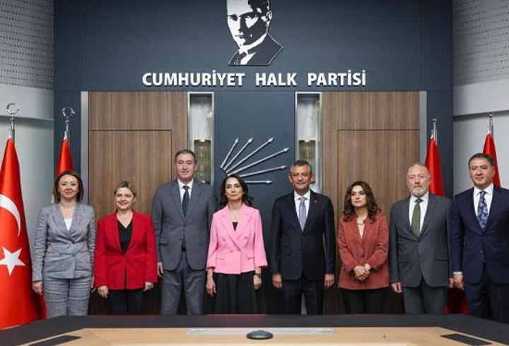 DEM Parti-CHP görüşmesi sona erdi: ‘Milli Birlik Komisyonu Kurulsun’ önerisi masada
