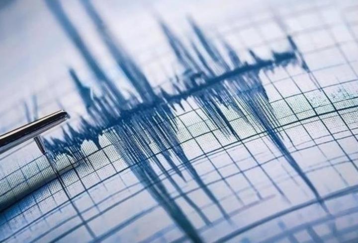 Son dakika haberi: İstanbul’da 4 büyüklüğünde korkutan deprem